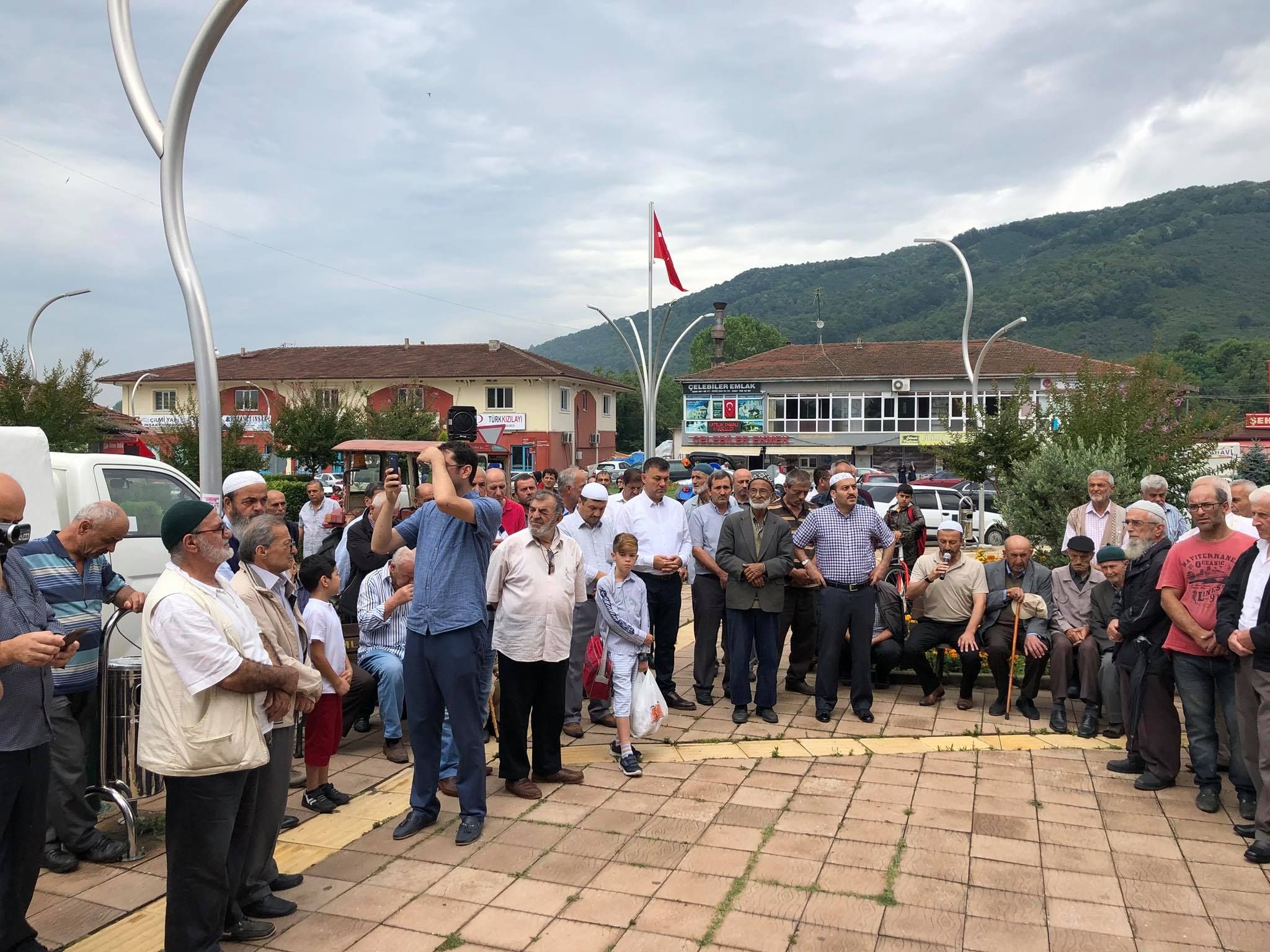 Hacı Adaylarımızı Kutsal Topraklara Yolcu Ettik.