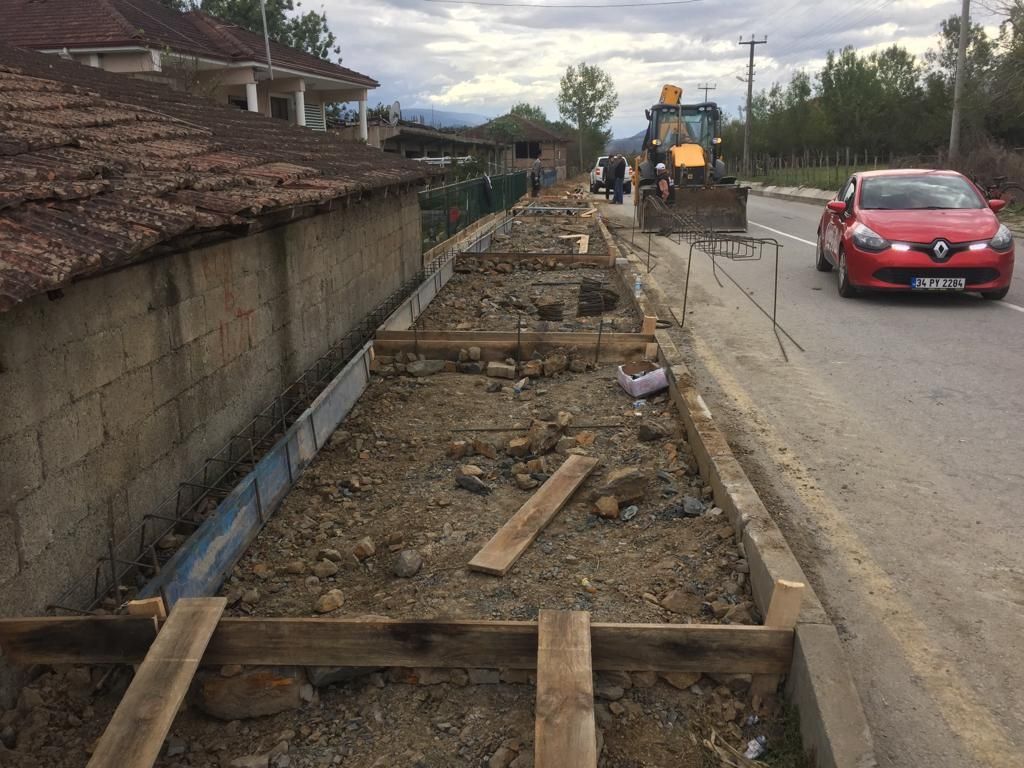 Cezaevi Yolu Kaldırım Çalışmaları Devam Ediyor