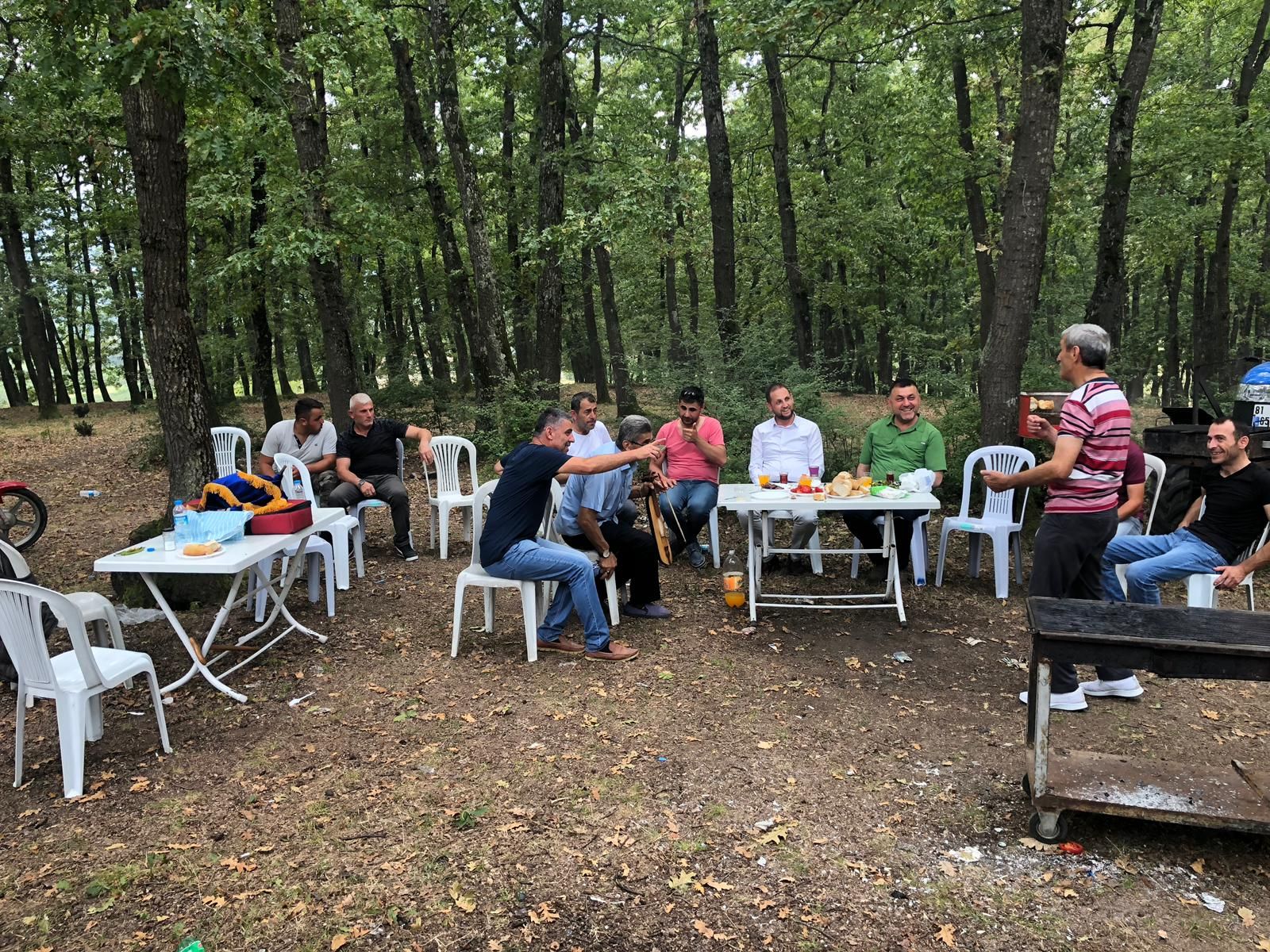 Başkan Yavuz, Hopalılar Derneğini Düzenlediği Pikniğe Katıldı