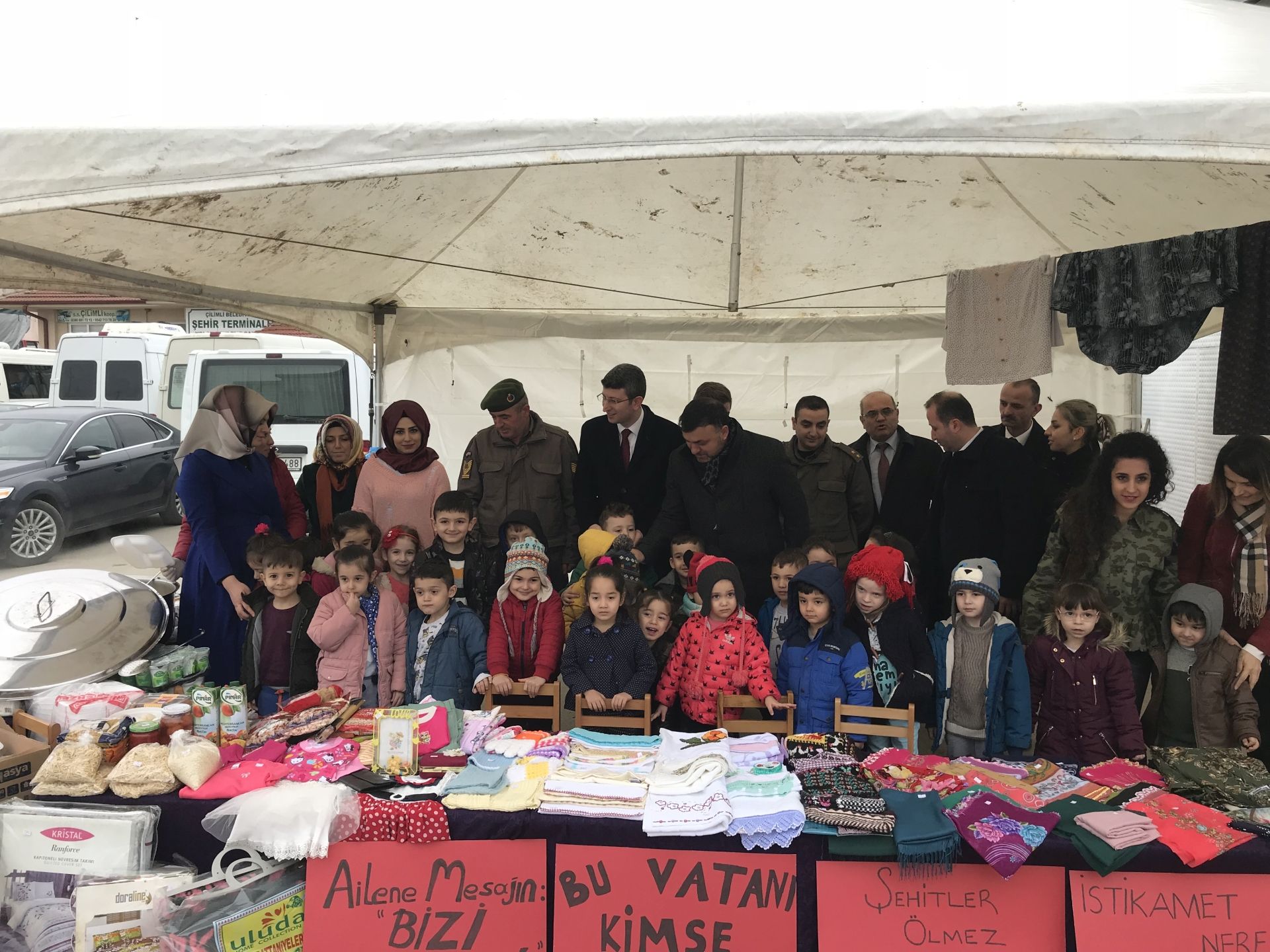 Anaokulu Öğrencileri Mehmetçik İçin Kermes Düzenledi