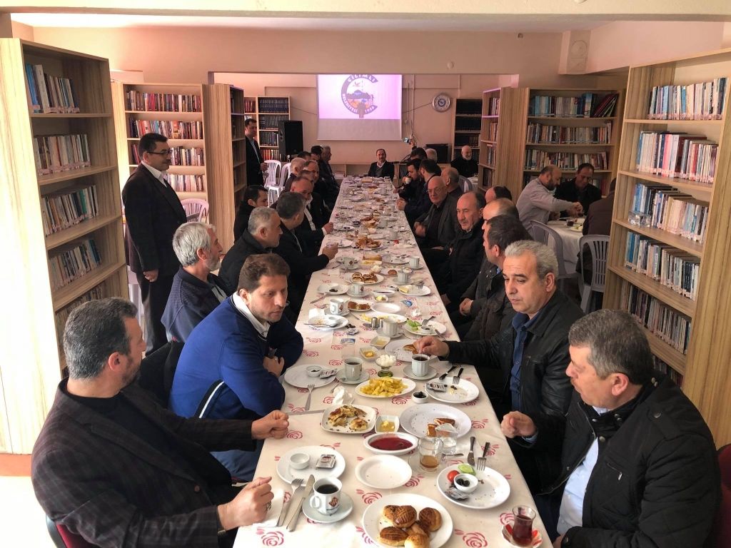 Belediye Başkanımız Muhsin YAVUZun Başkanlığında İstişare ve Yerel Buluşmalar Toplantısı Düzenledi