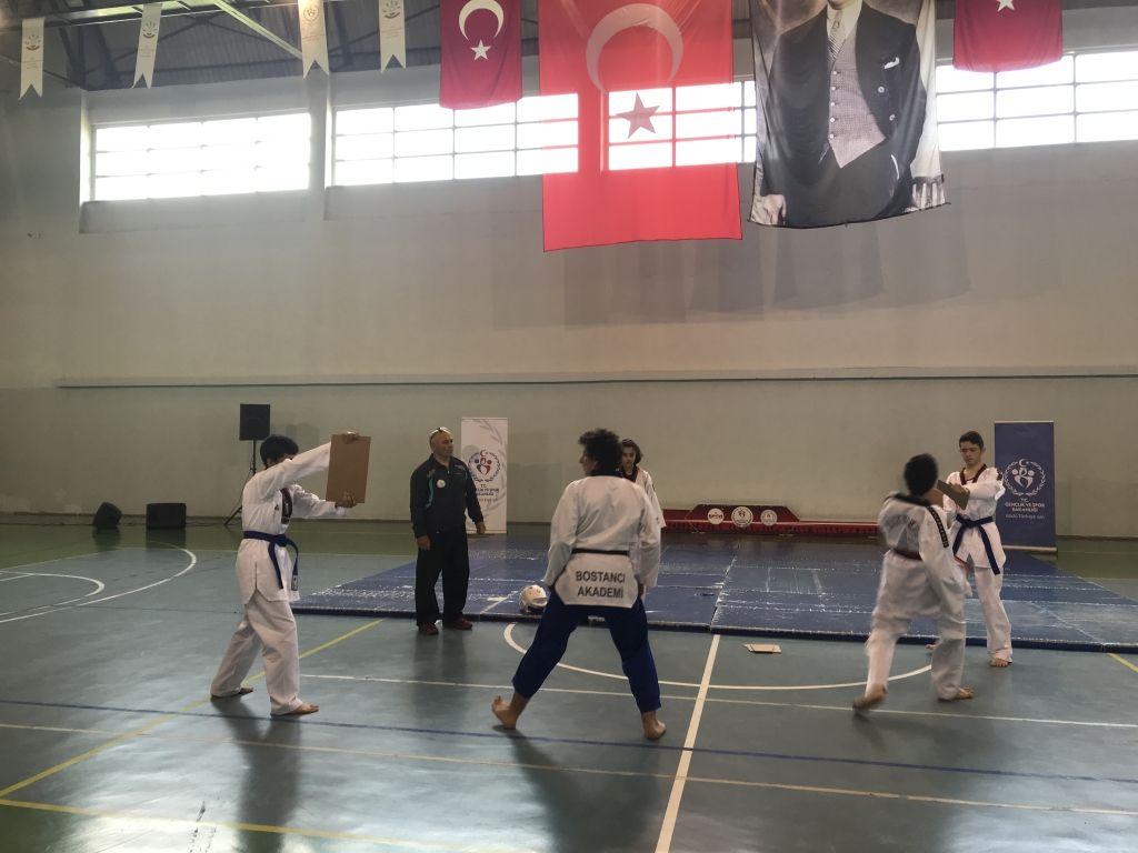 19 Mayıs Atatürkü Anma Gençlik ve Spor Bayramı İlçemizde Coşku İle Kutlandı